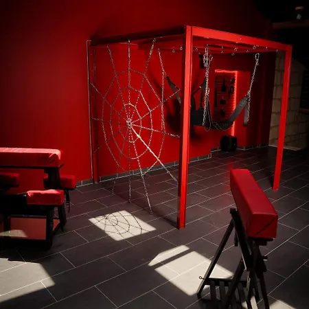 Апартаменты La Des Plaisirs Secrets *