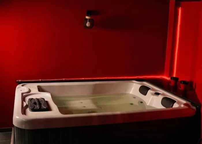 La Des Plaisirs Secrets Manduel